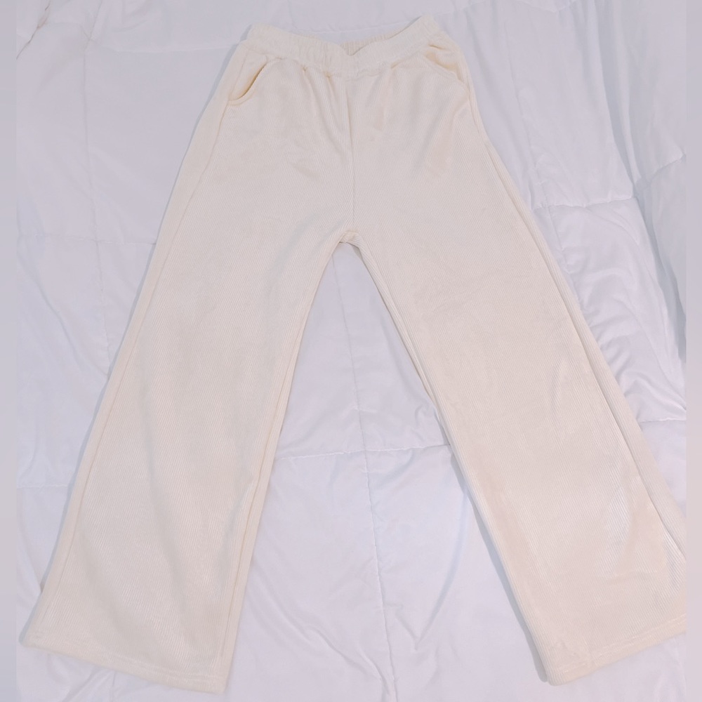Cream Velvet Flared Pants